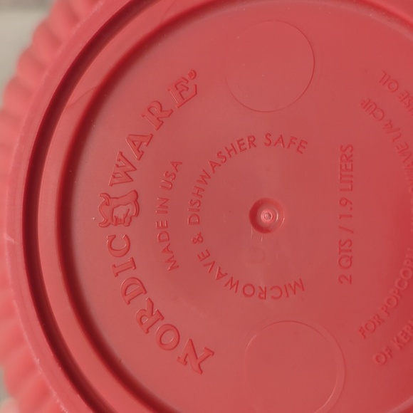 Popcorn Popper - Nordic Ware - Picture 2 of 11